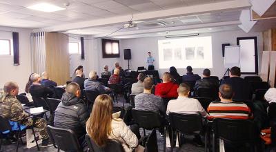 Един успешен семинар на Дахуа и Анди във Велико Търново